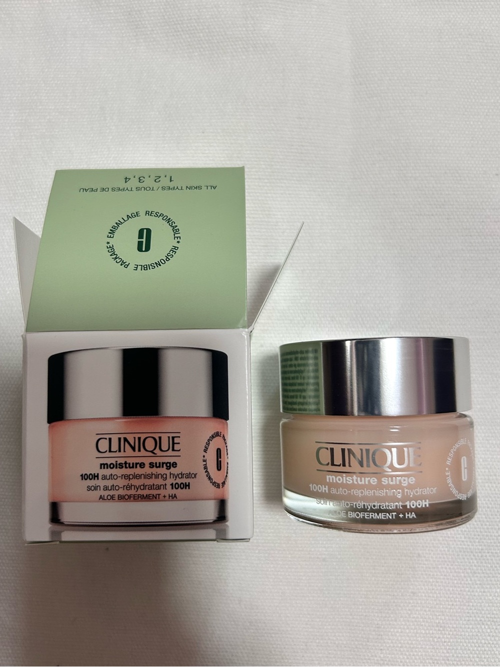 Clinique Moisture Surge Hydrator - Light Pink Jar with Silver Cap